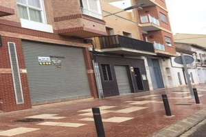 Commercial premise in Museros, Valencia. 