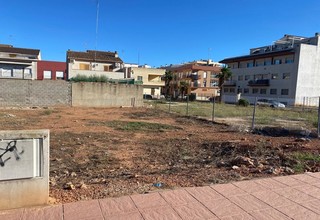 Urban plot for sale in Nucleo Urbano, Rafelbunyol, Valencia. 